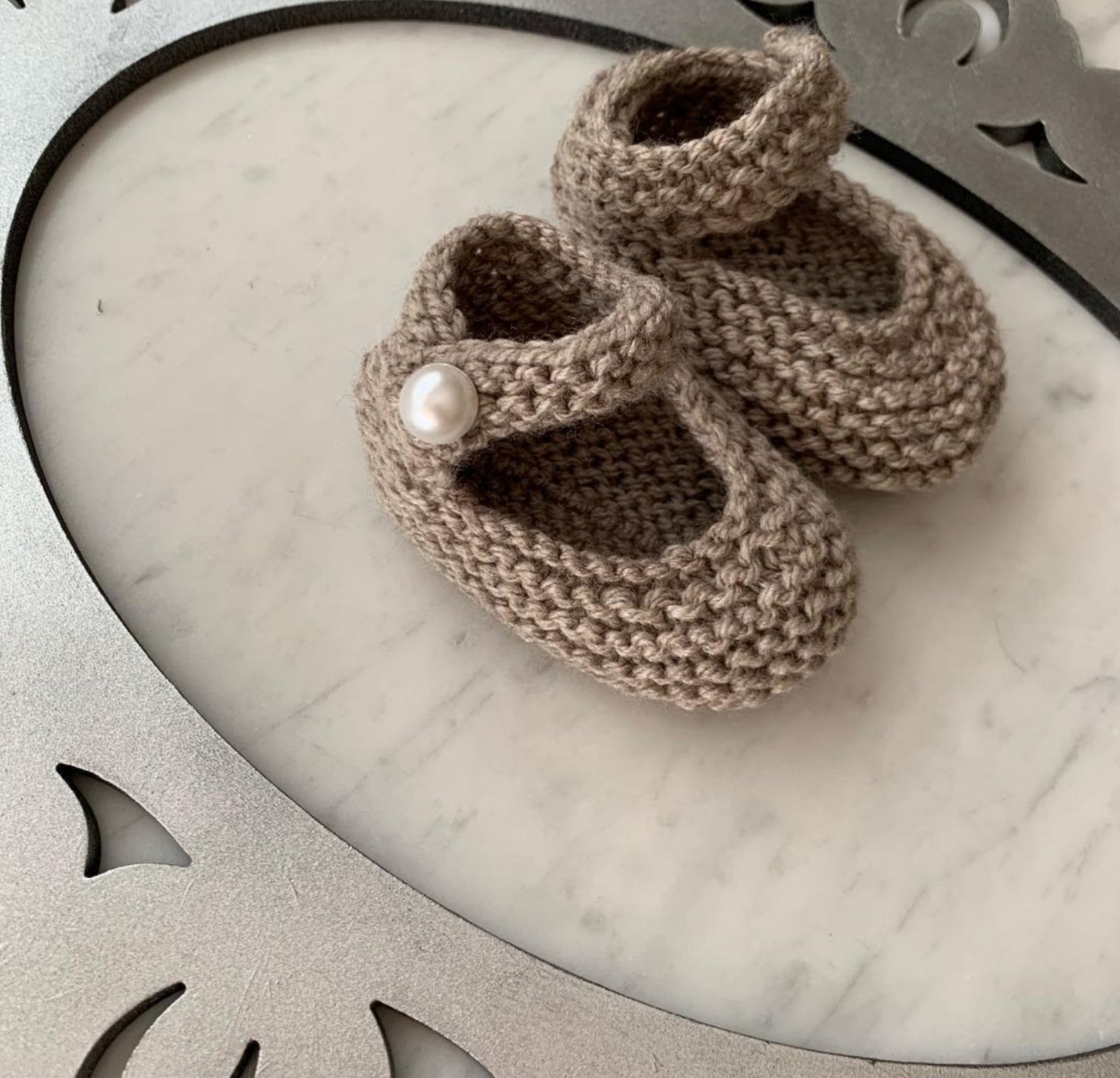 Knitted shoes