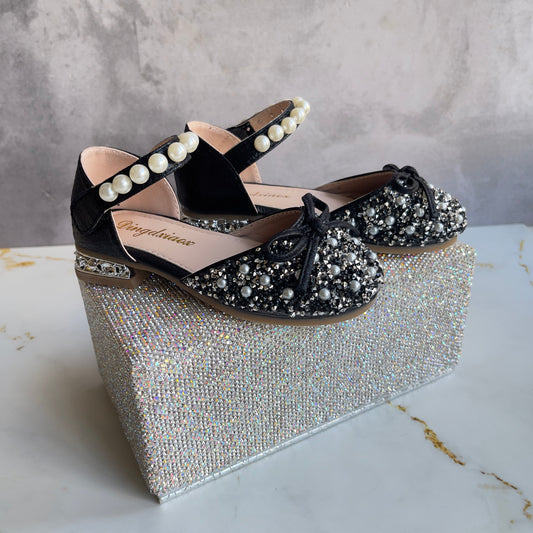 Black Pearl Princess Shoe