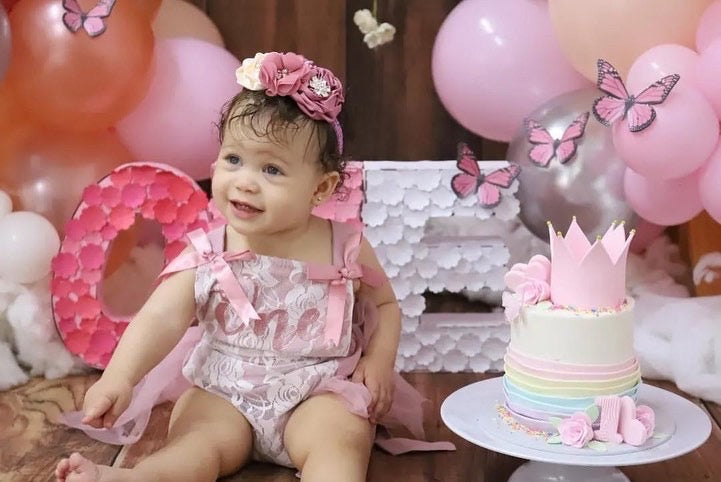 “One” lace romper