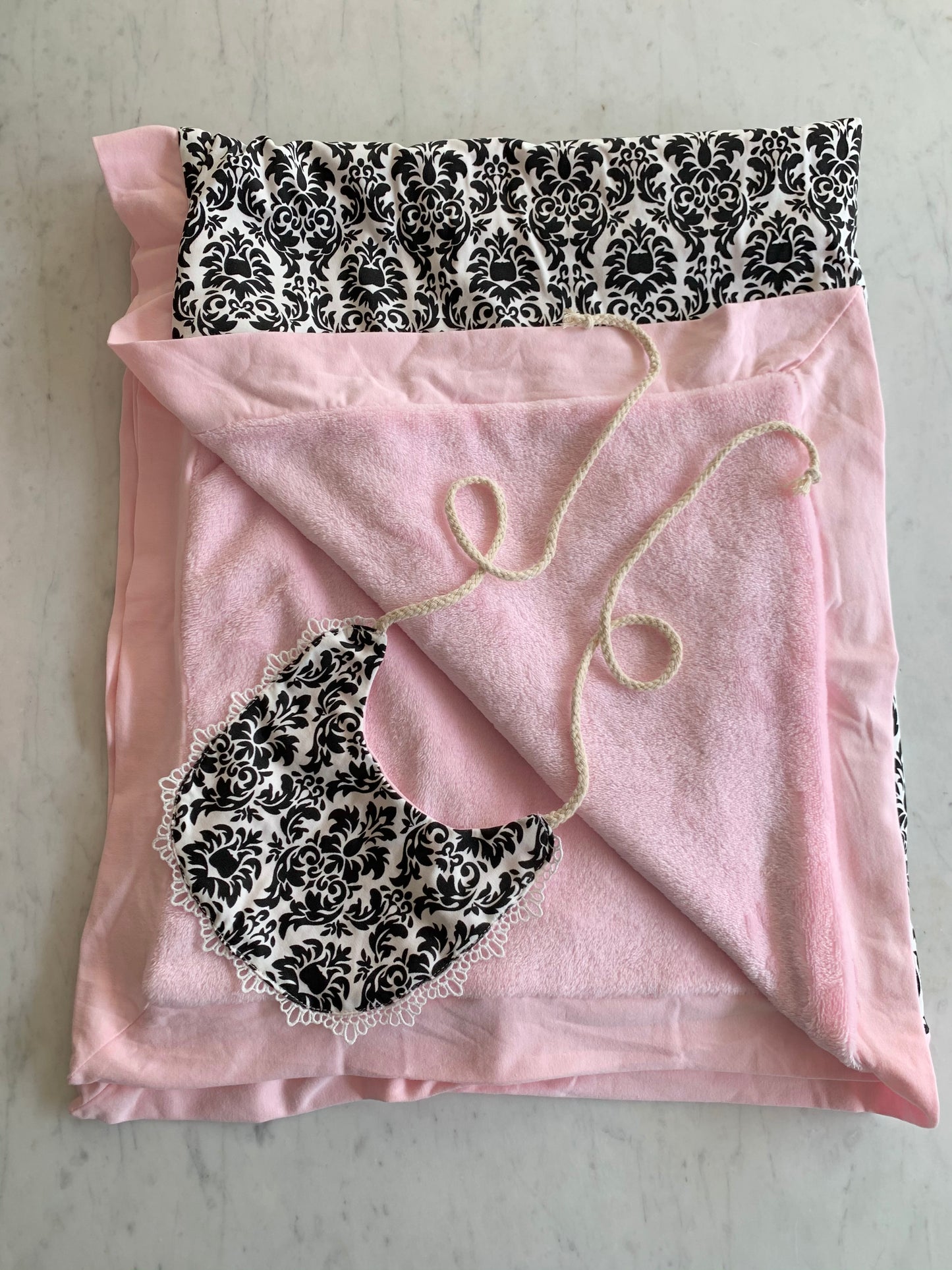 Blanket + Bib Set