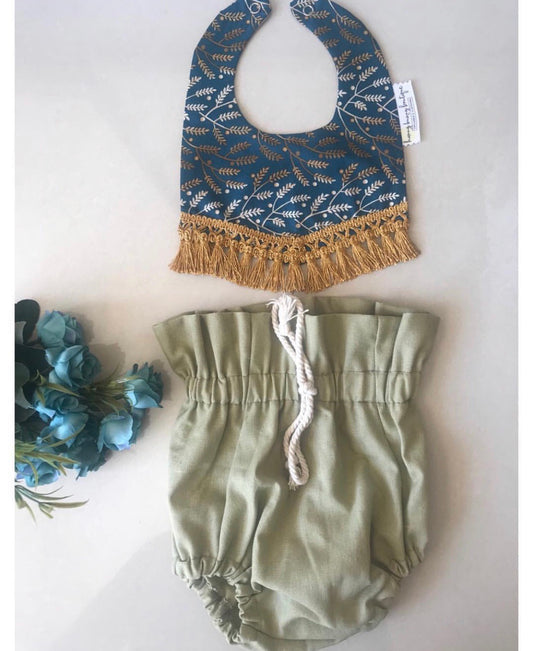 Tassel Bibs